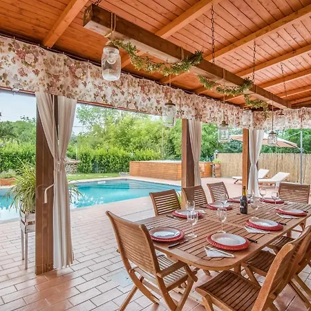 Stunning In Casa de Férias